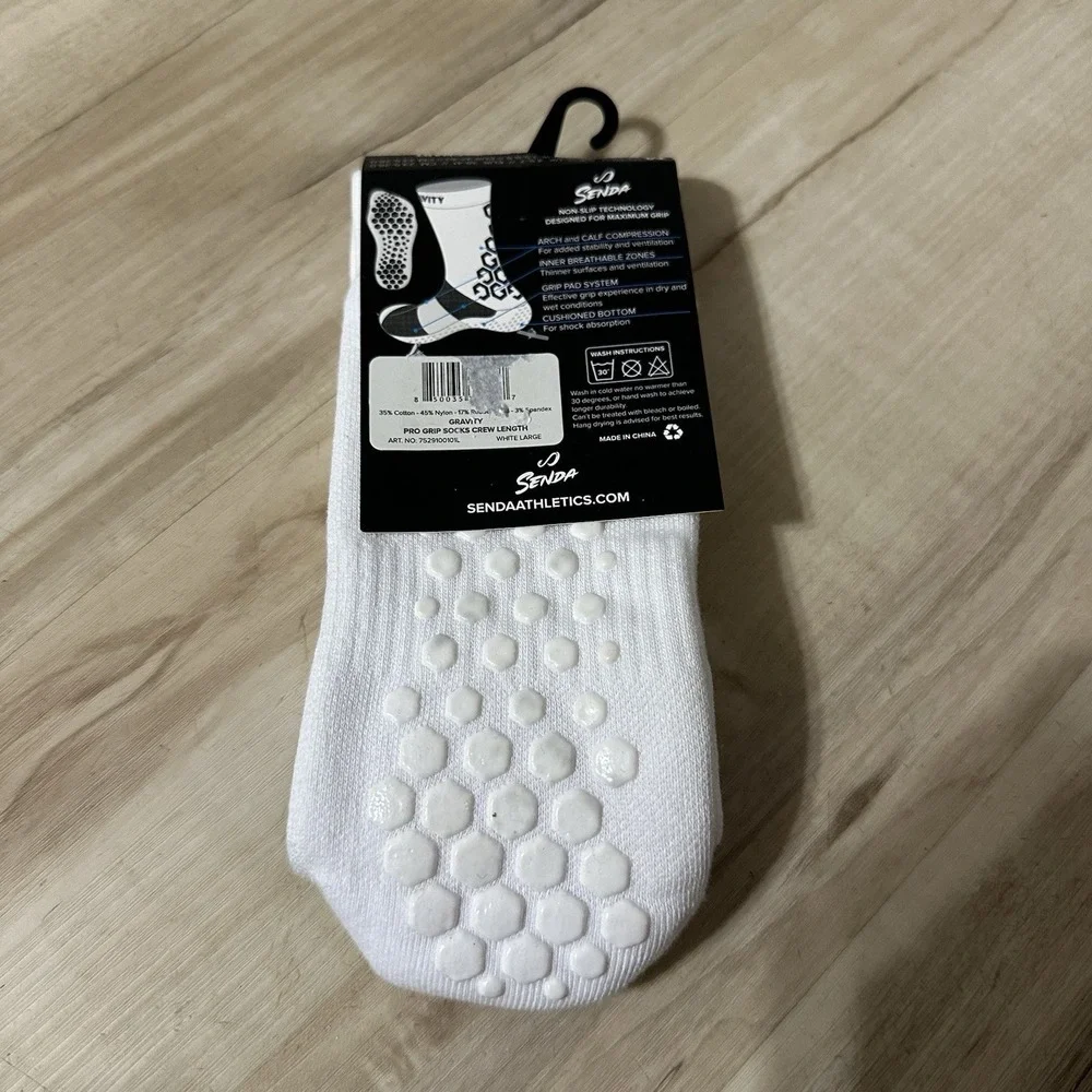 Senda‎ Unisex Gravity Pro Grip Soccer Socks (White)
